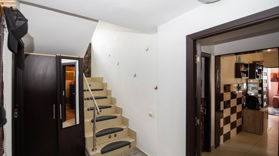 Casa Vila individuala spatioasa cu gradina de vanzare comuna Berceni - Poză 13