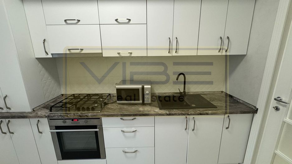 Apartament 2 camere Royal Town Copou - Poză 12