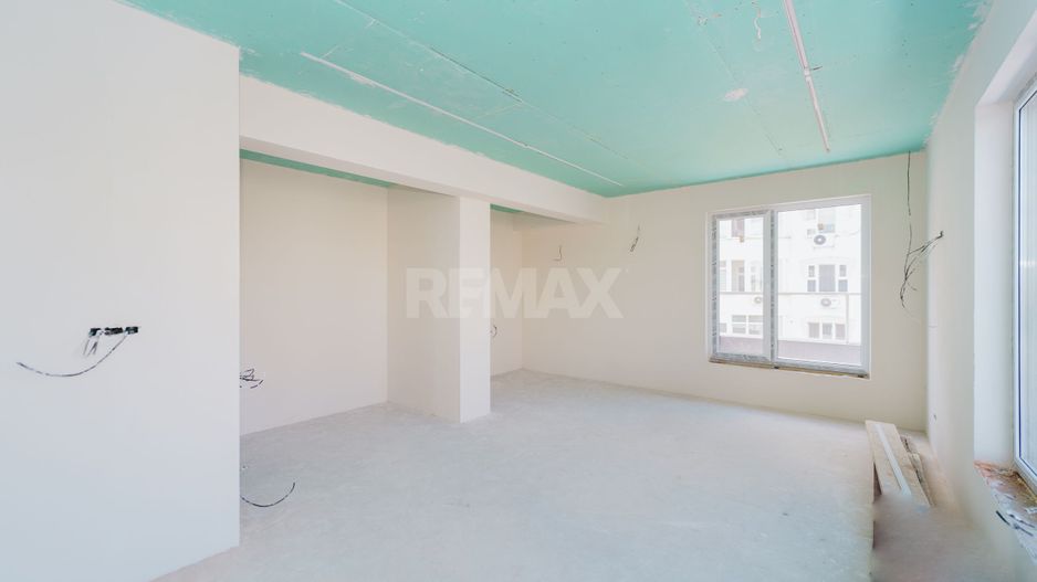 Penthouse 92,2 m² în Buiucani | Terase generoase | Lift direct - Poză 6