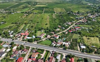 Teren intravila in Valea Calugareasca - Poză 3