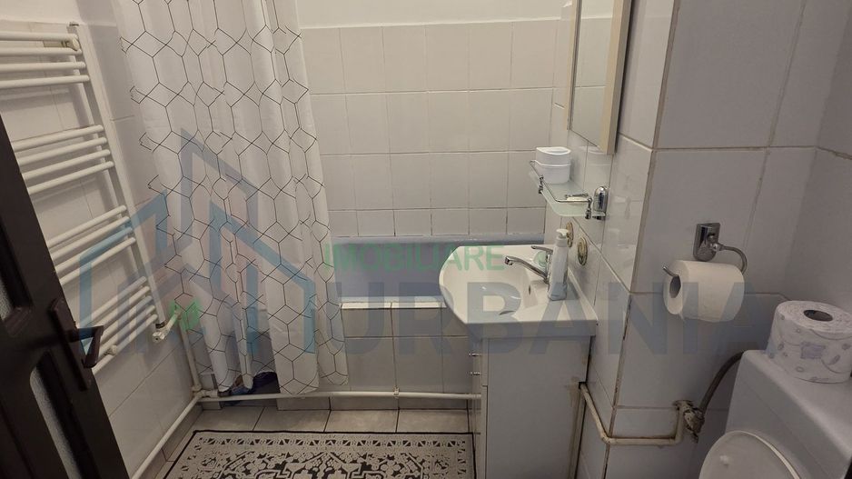 Garsonieră de închiriat, 40 mp, zona Capăt Canta, etaj 4/10, cu lift - Poză 3