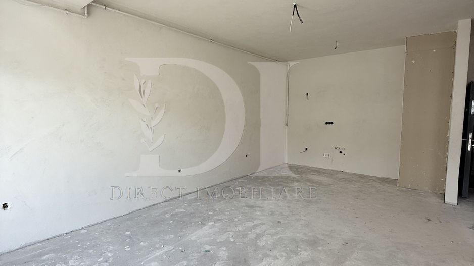 Apartament etaj intermediar / Zona Eroilor - Poză 3