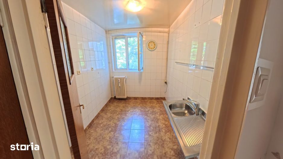Apartament  3 camere zona Titan - Piata Minis - Poză 1