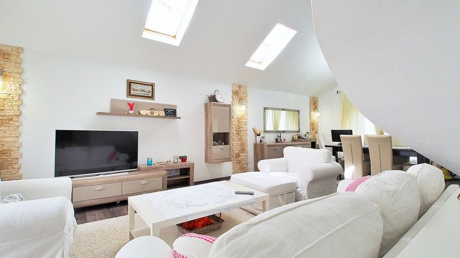 Vanzare vila de lux, Bradu - Poză 3