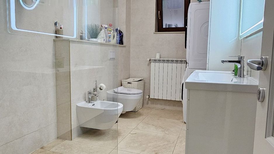 VILĂ individuală P+1E,  teren 500 mp, VASLUI zona Castanilor; - Poză 9