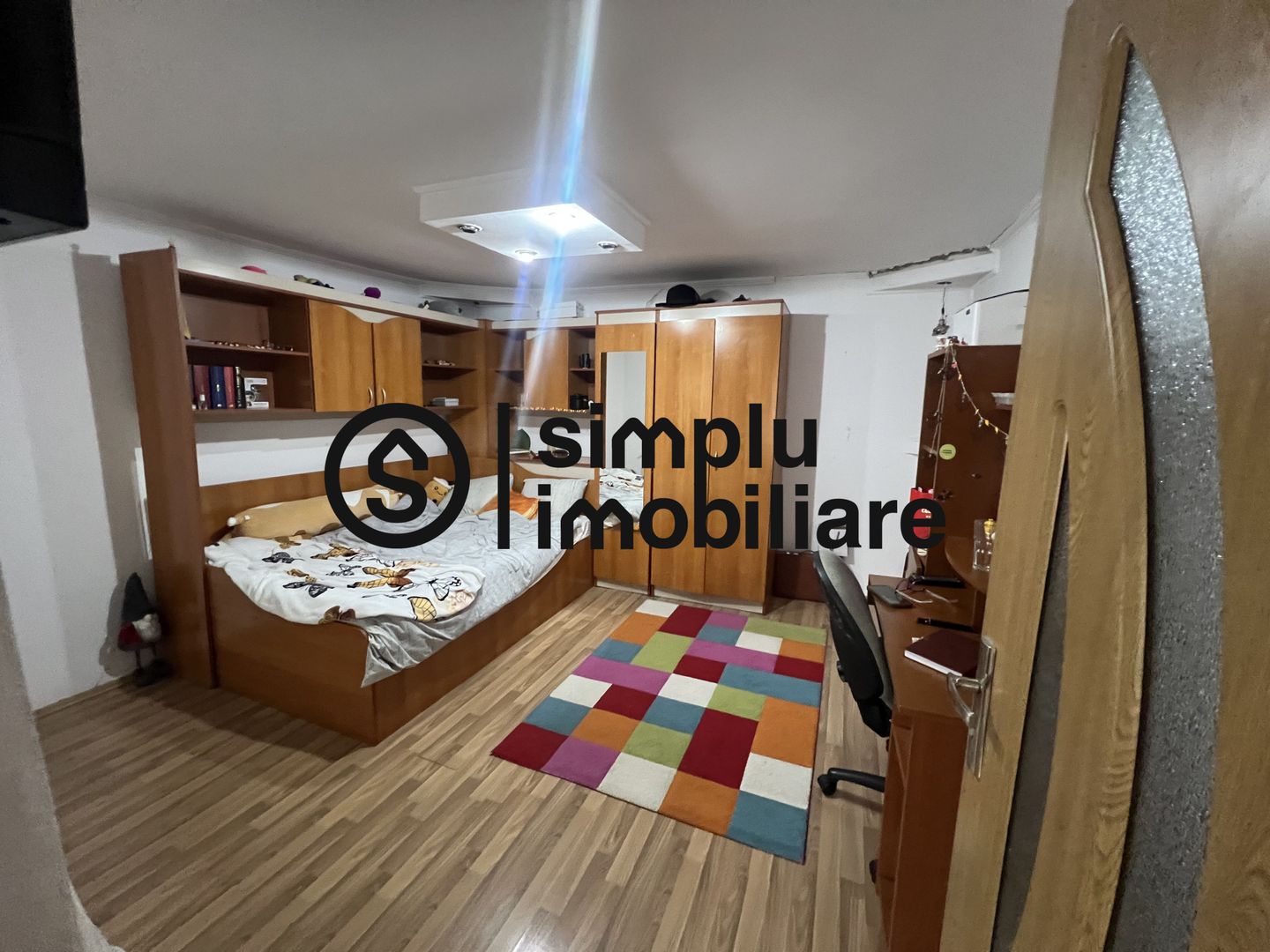 Casa 1 Mai Vis-a-vis de spitalul Nr.1 - Poză 6