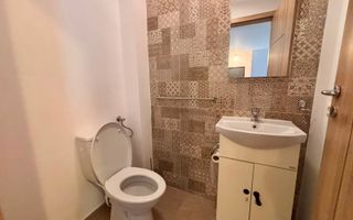 Apartament 3 camere cu curte proprie Selimbar - Poză 9