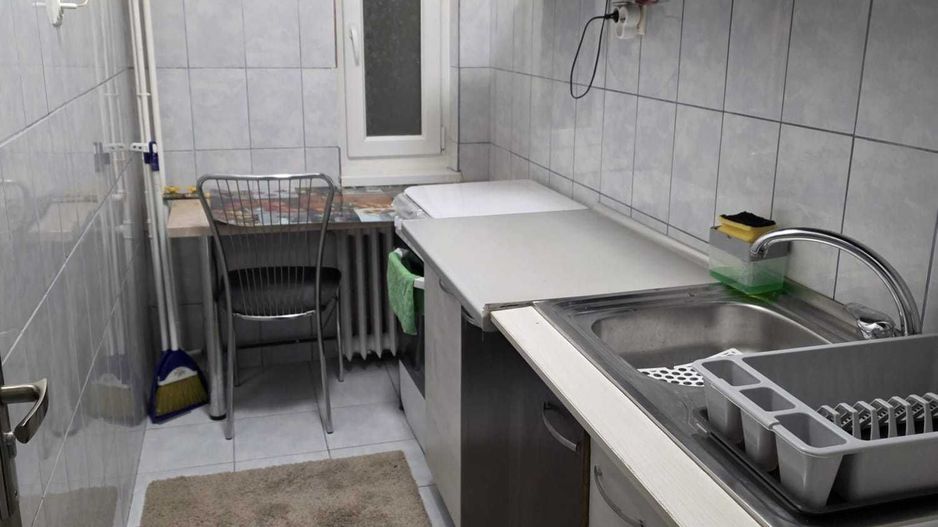 Închiriez garsonieră spațioasă, Auchan Vitan,  plan secund - Poză 4