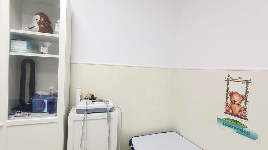 Exclusivitate - Spatiu comercial, pretabil activități medicale sau conexe - Poză 13