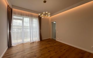 Penthouse, 90mp, parcare, LUX, zona Terra - Poză 6