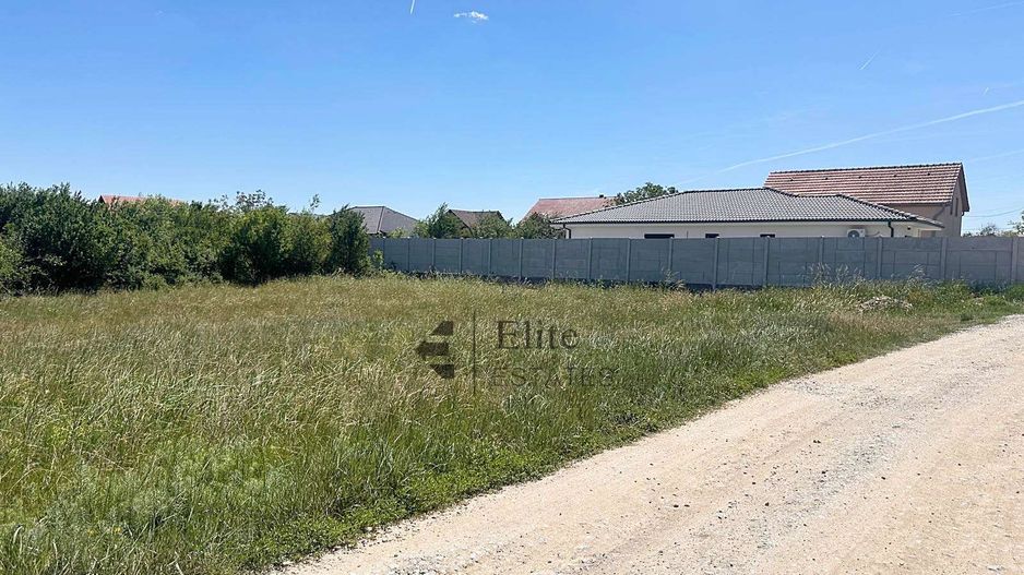 Teren intravilan 862 mp cu utilitati in Cihei - Poză 3