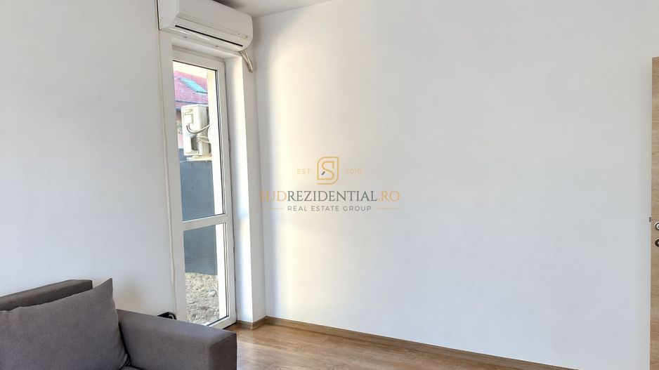 Garsoniera mobilata, curte proprie | Metrou Dimitrie Leonida - Poză 3