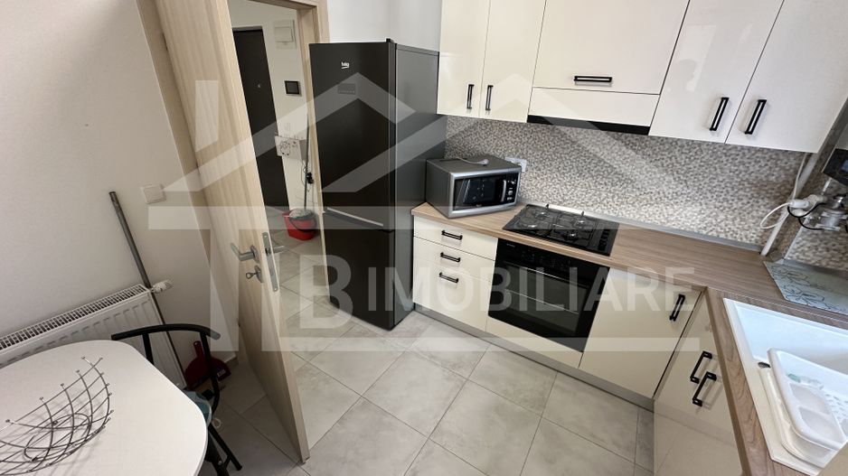 Apartament cu 3 camere, 80mp, parcare, zona Maurer Residence - Poză 9