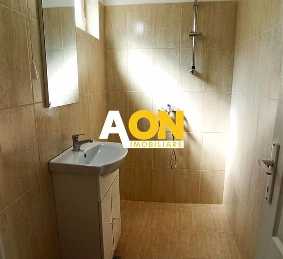 Apartament 3 camere ideal pentru regim hotelier Cetate - Poză 7