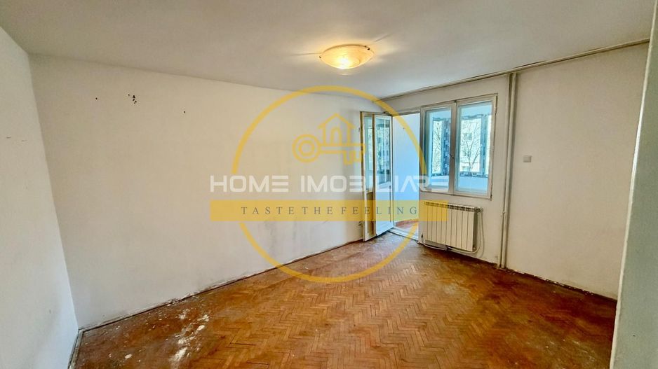 Etaj 1 Apartament 2 Camere Decomandat Podu Ros Fara Risc Lift - Poză 1