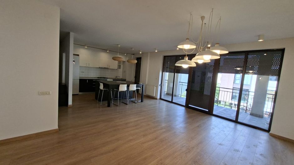Spațios 4 camere, zona Braytim - Poză 3