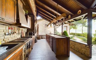 Pensiune de Lux pe Malul Dunării în Dubova - Poză 24