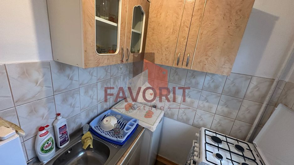 3 camere | etaj 1 | mobilat si utilat | zona excelenta | - Poză 4