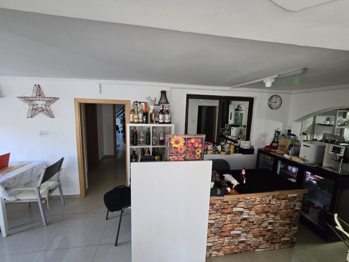 Pensiune la Cheia, moderna, functionala in totalitate, vedere mirifica (chirie) - Poză 10