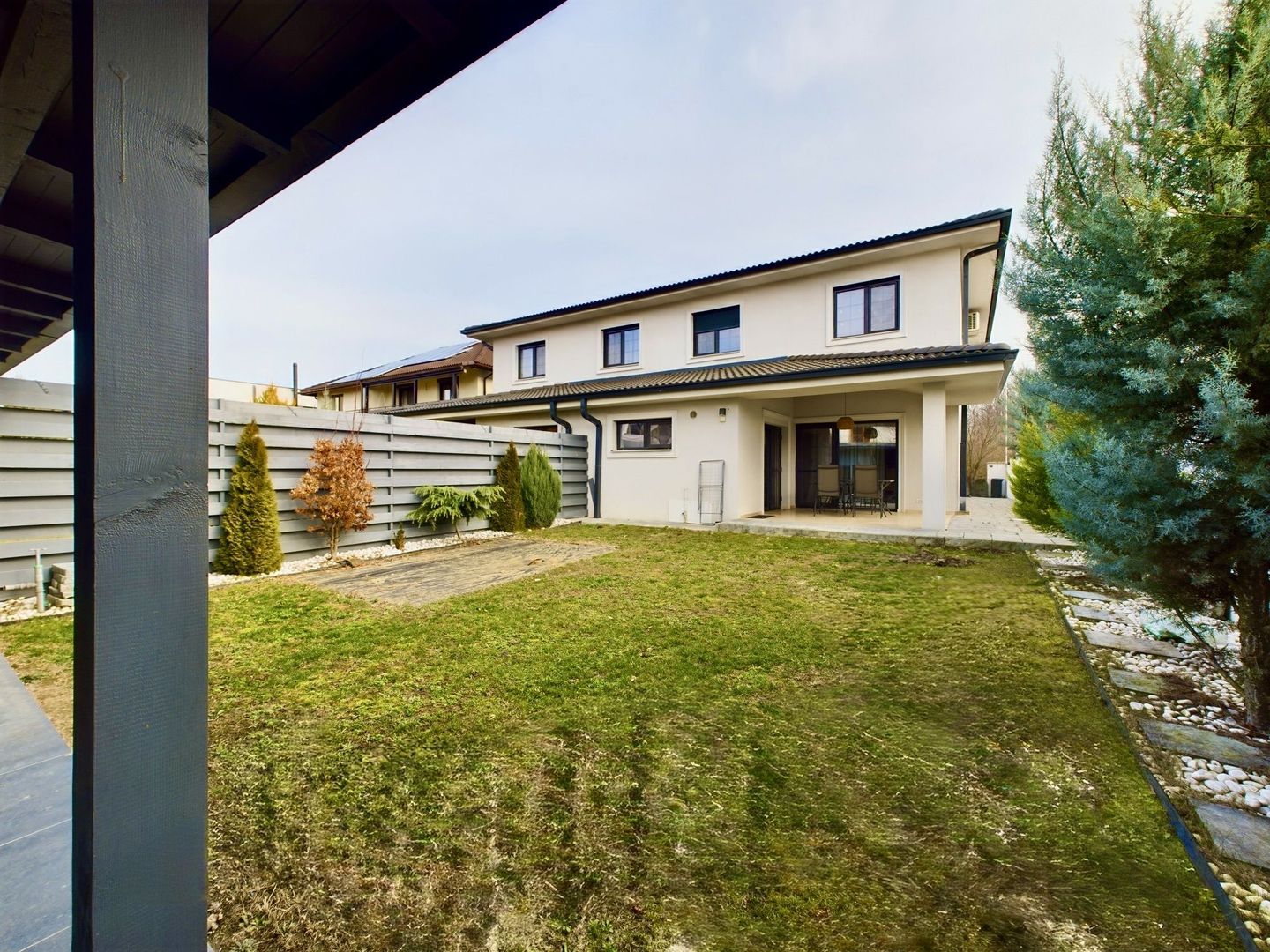 Casă de închiriat – confort și natură in Dumbrăvița - tur virtual - Poză 33