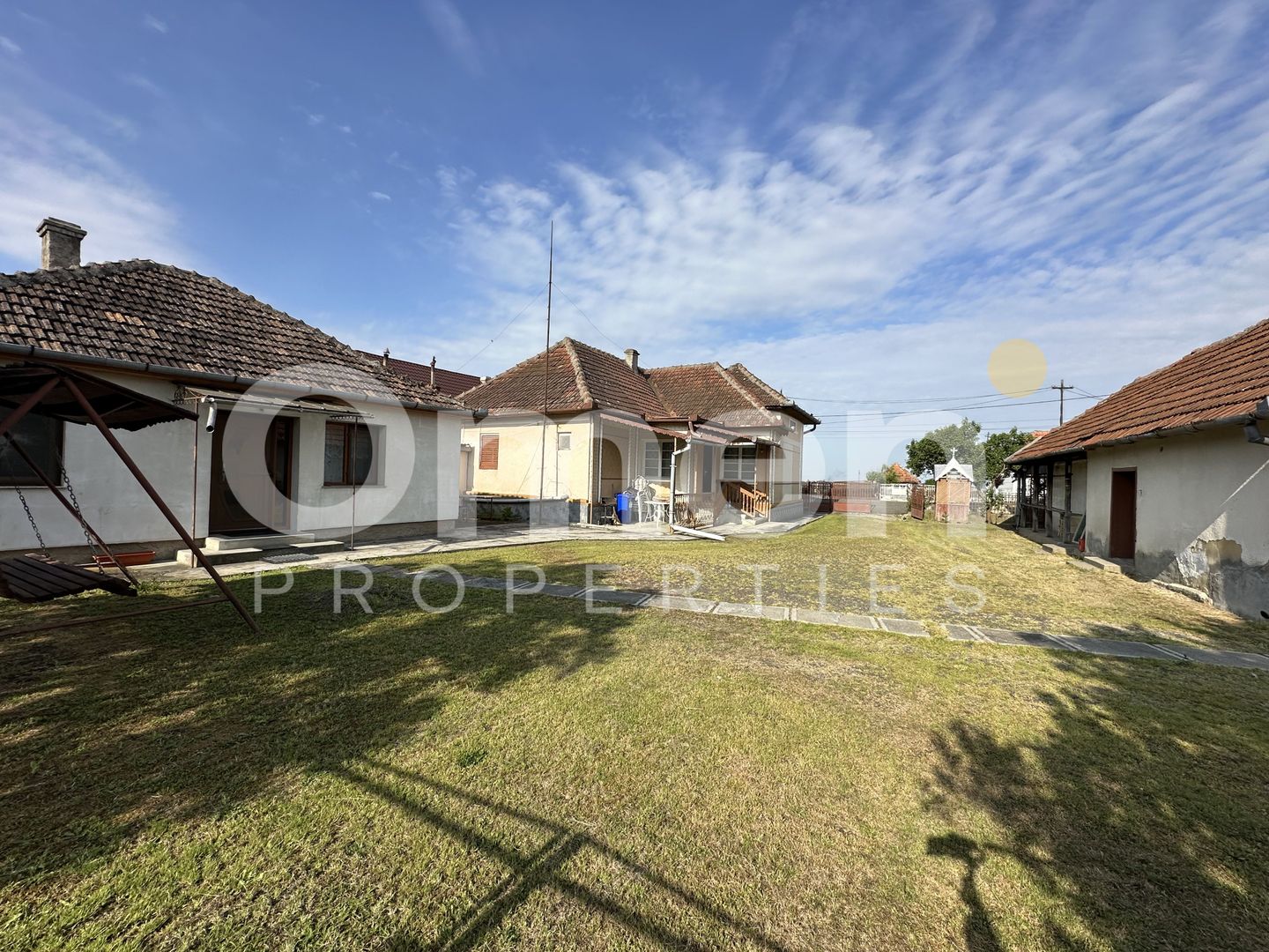 Casa de vanzare Viile Apei - Poză 1