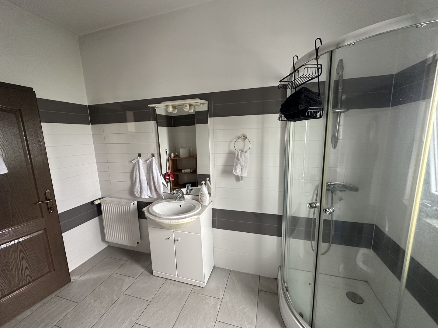 Birouri de închiriat | 20 MP | Etaj 1 | Paza + Supraveghere - Poză 9