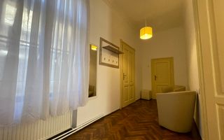 Apartament de închiriat în Centrul Istoric - Poză 11