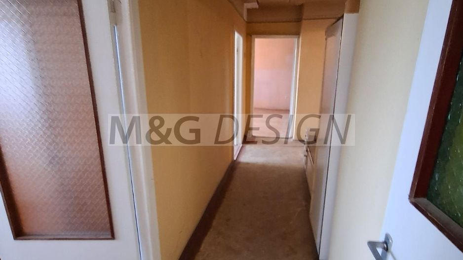 Etaj 2, Spitalul Judetean-Girocului 3 camere - Poză 15