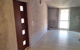 Oportunitate investitie! Casa 420 mp+balcoane-terasa 28 mp-Zavoaie - Poză 6