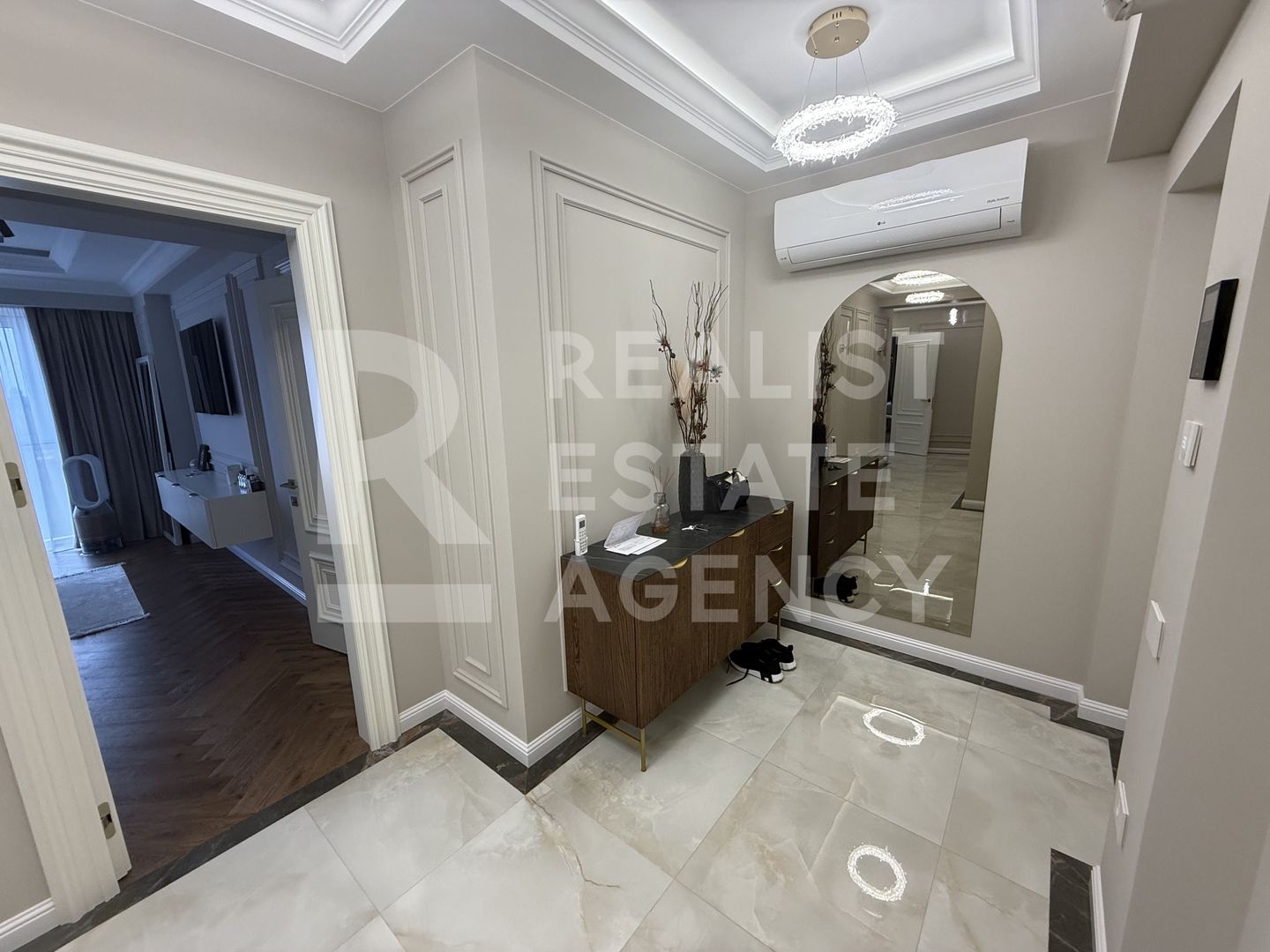 Apartament de excepție în Copou– 3 camere premium, 2 locuri de parcare - Poză 13