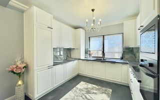 Casă superbă de închiriat în Gruia zona străzii Vânătorului - Poză 8