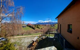 Casa / pensiune investitie sat Pestera, Moieciu, Bran - Poză 28