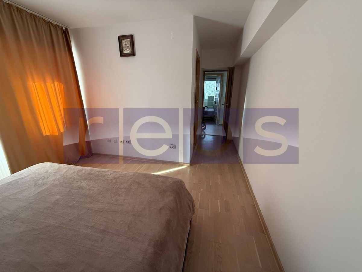 VANZARE 3 CAMERE DECOMANDAT - Poză 7