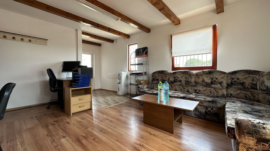 Închiriere Spațiu și Teren în Pecica – Ideal pentru Showroom - Poză 7