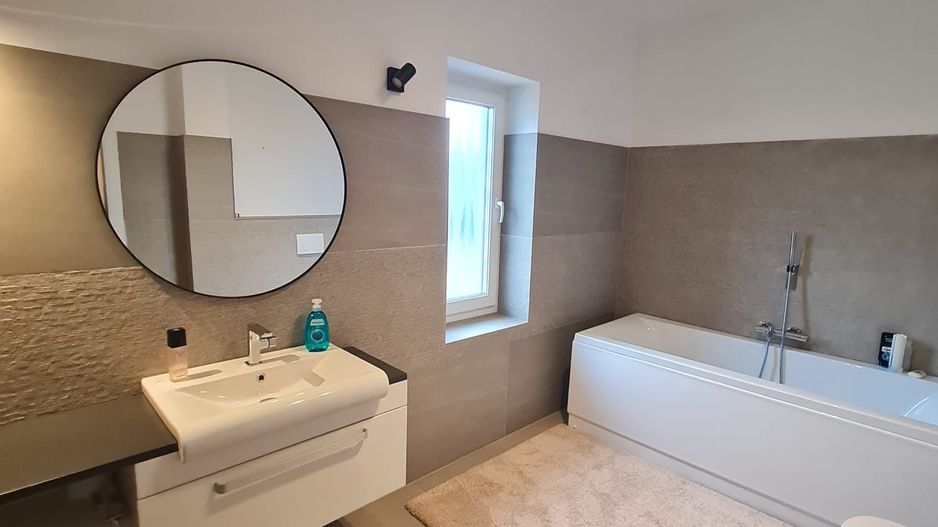 Casă ultrafinisata in zona Parcului central Dumbravita - Poză 11