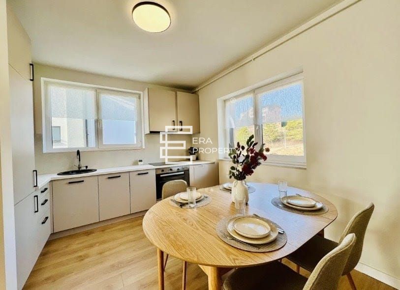 Penthouse de vânzare în Sibiu – 2 camere, mobilat complet, zona Industriala Vest - Poză 1