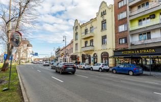 2 apartamente unificate, B-dul Revoluției, Arad. Etajul 1