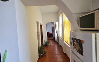 Casa Sfintii Apostoli - Poză 7