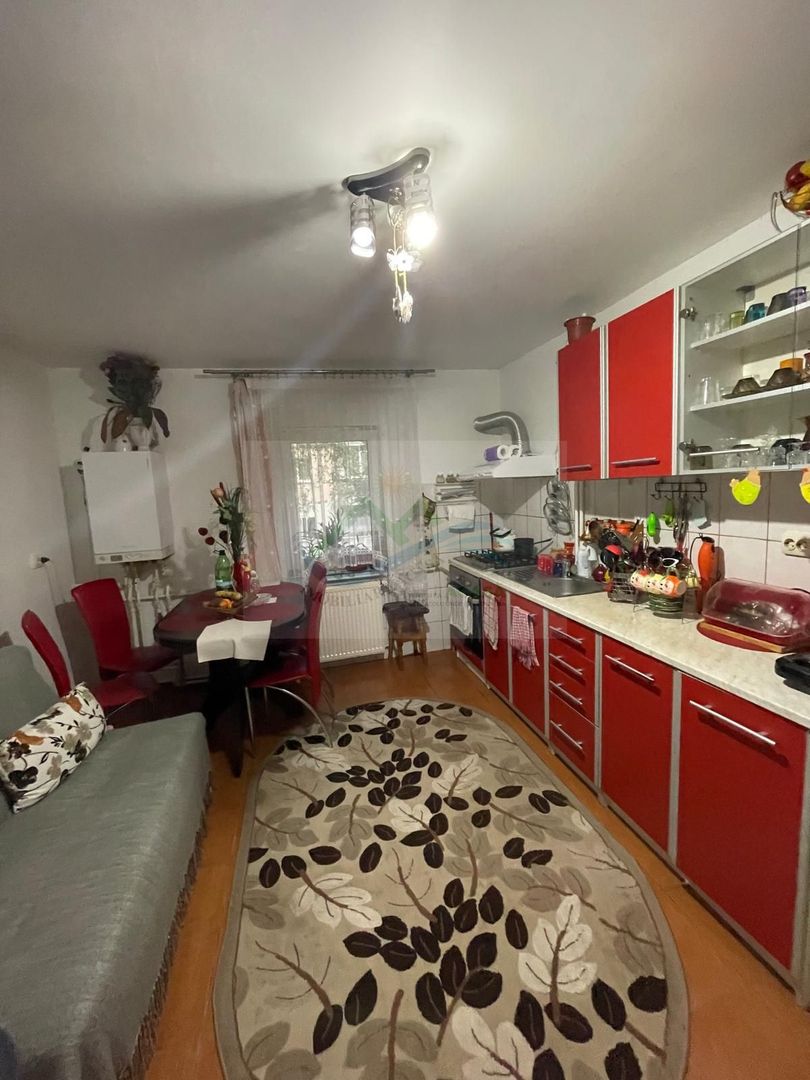 Apartament 2 camere decomandat - Poză 6