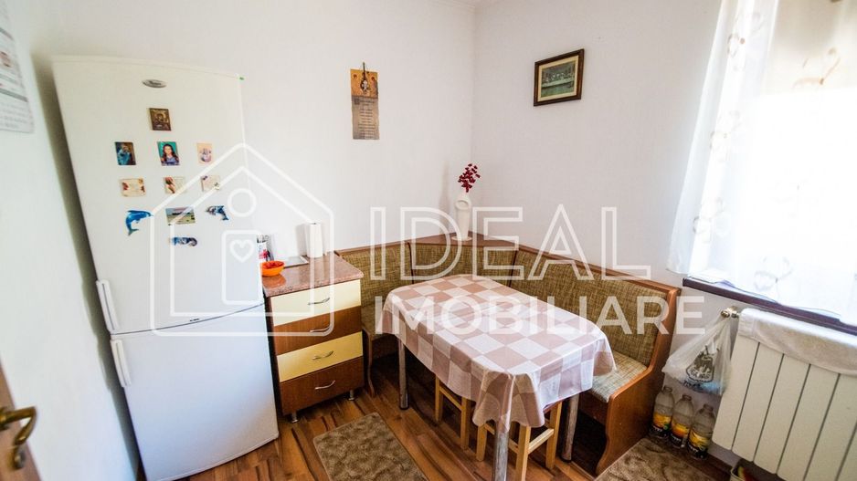Casa Individuala cu 8 camere si 430 mp de curte, zona Calea Poplacii - Poză 25