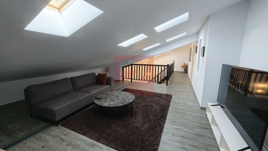 2 apartamente intr-unul singur! - Poză 43