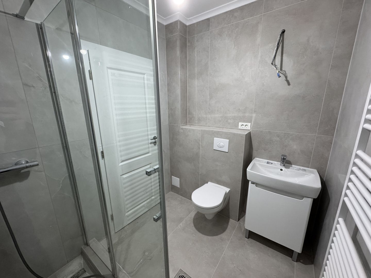 Apartament nr.11 cu 2 camere complet mobilat si utilat - Poză 6