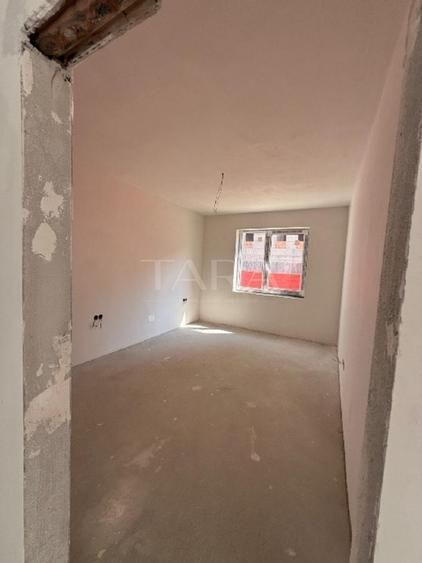Ultimul apartament din ansamblu, terasă de 25 mp și grădină de 70 mp. - Poză 6