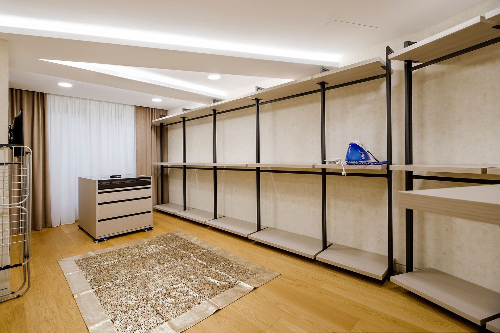 Apartament deosebit 4 camere complet mobilat si loc de parcare inclus - Poză 10