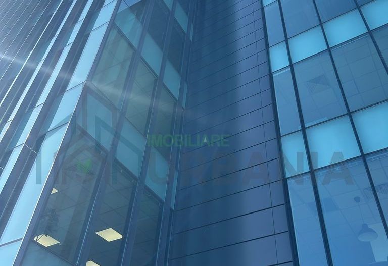 Ultimele birouri disponibile într-un business hub premium - Poză 1