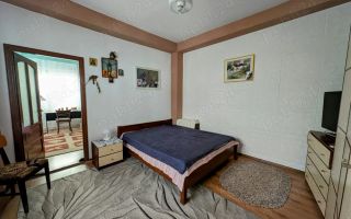 PRET BUN - casa 5 camere, curte individuala - metrou C-tin Brancoveanu - Poză 3