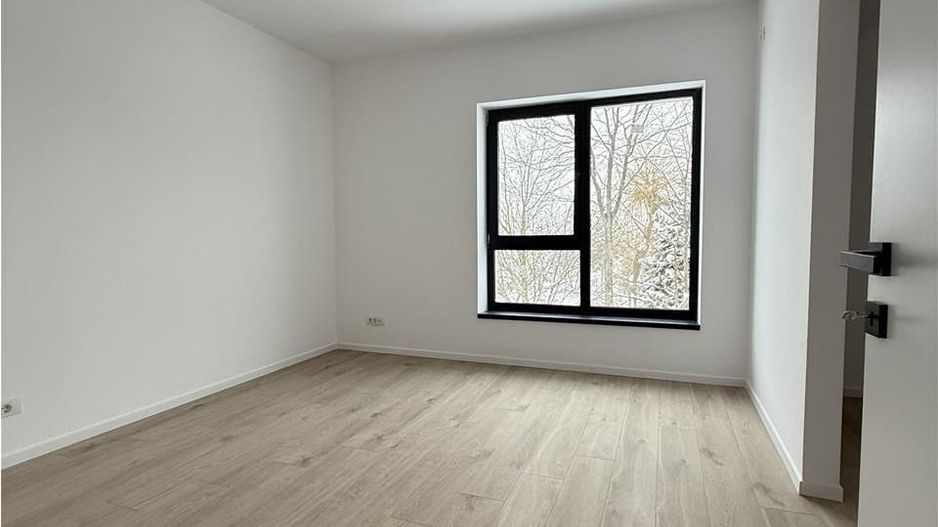 De vanzare Vila Str. Daliei - Petresti Corbeanca Ilfov - Poză 7