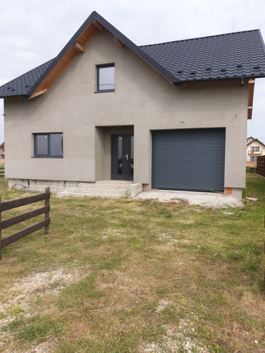 AZURA Imobiliare Pitesti - De Vanzare Casa Albota zona Luxor - Poză 3