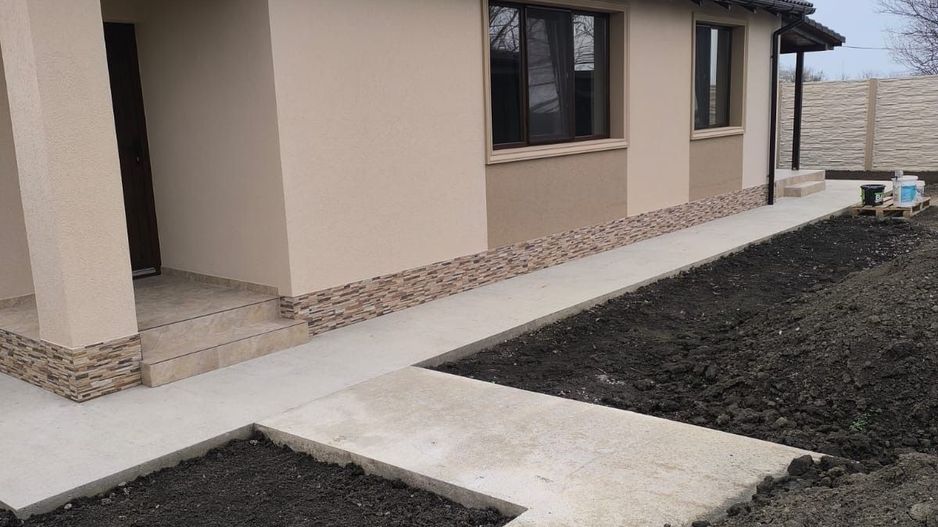 Casa Individuala Parter,Sanmihaiu Roman,3 Camere,Toate Utilitatile - Poză 3