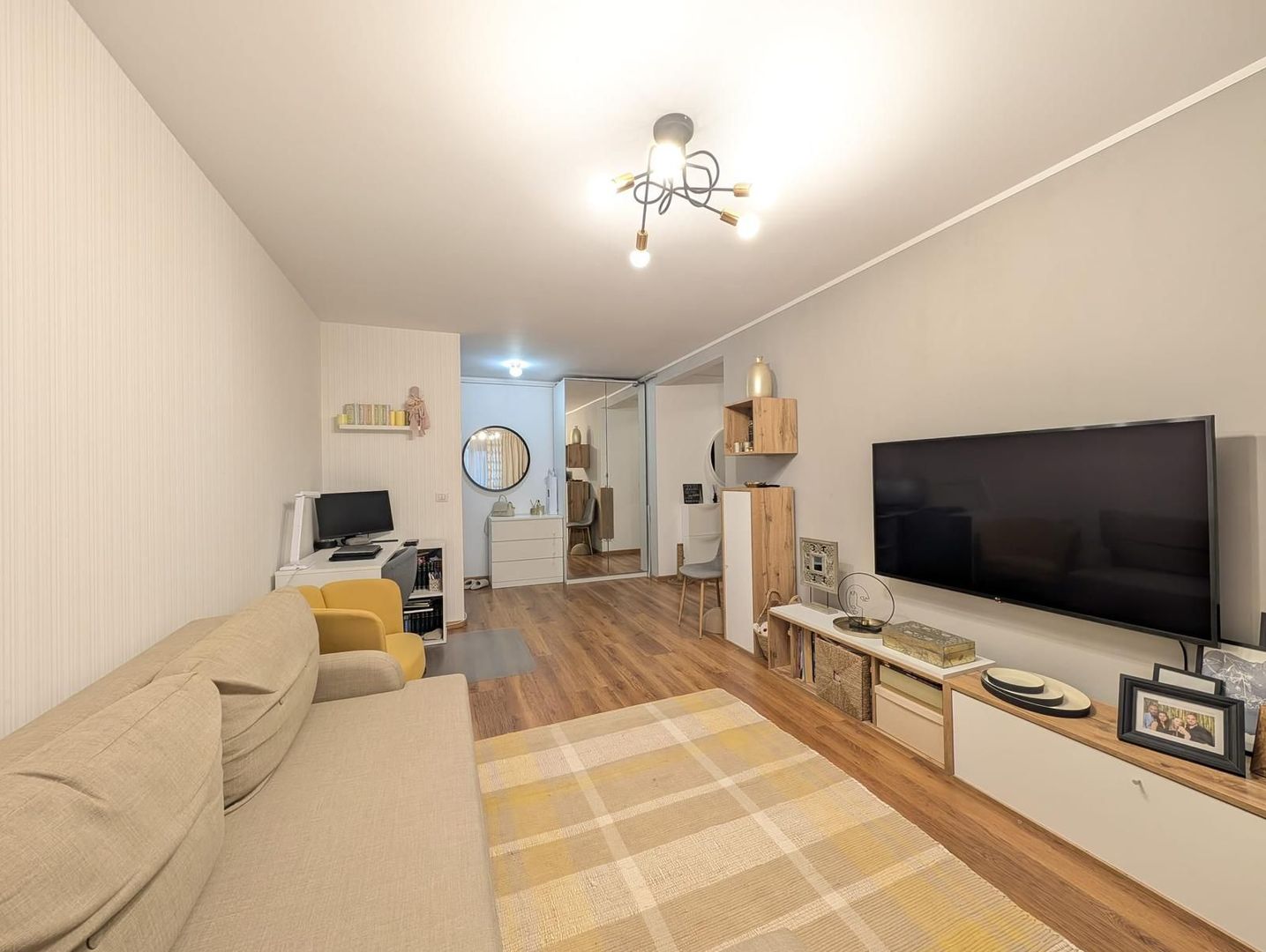 Camin impecabil | Centrala proprie | Mobilat integral - Poză 4